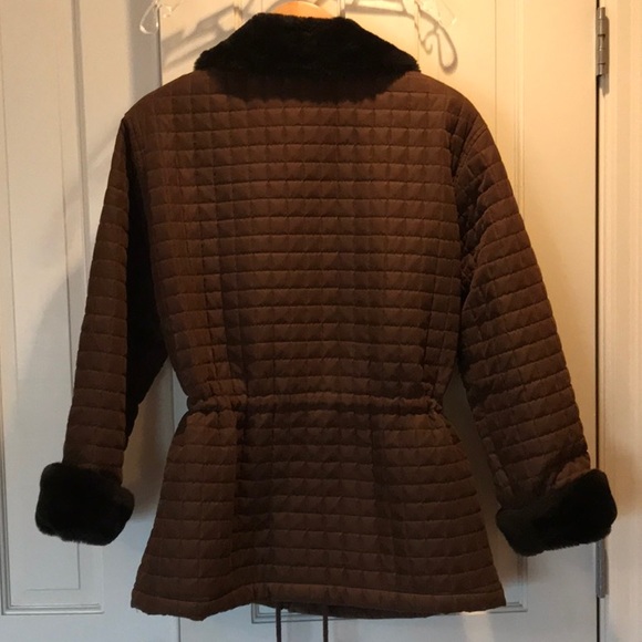 Andrew Marc Quilted Pea Coat, Fur trim, Excellent Condition - Med - Picture 2 of 10